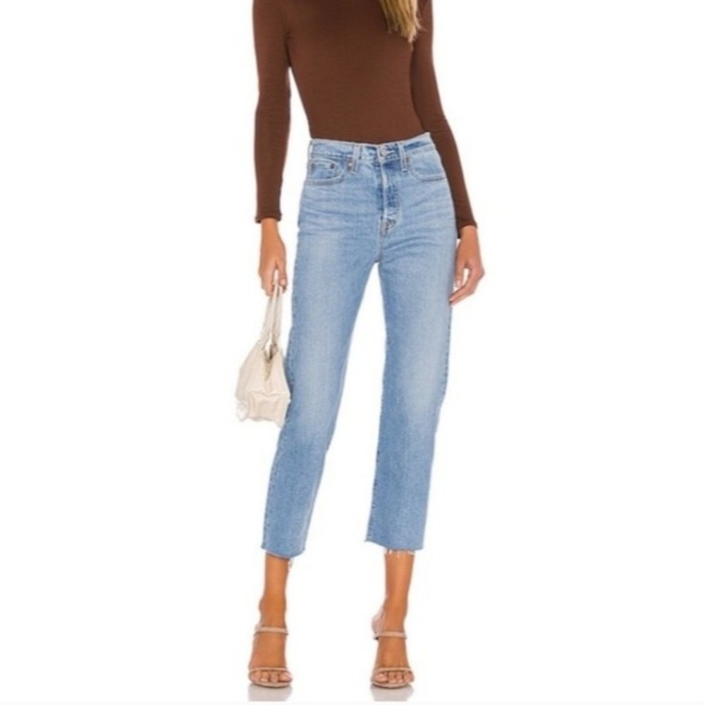 Levi's WEDGIE Premium High Rise Waisted Blue Denim Jeans - Picture 4 of 8